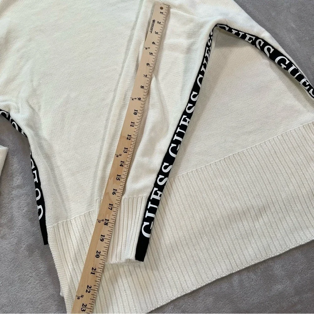 Guess NEW Sweater  XL White New V-Neck Knit Athleisur Streetwear Oversized Fall